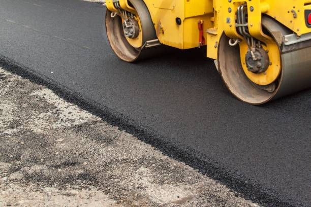 Best Gravel Driveway Installation in South Milwaukee, WI